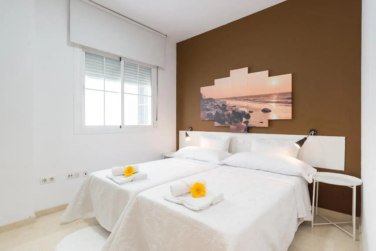 דירות מאלגה Gr1-Xl Apt For Big Groups-15Min On Foot To Old Town ספרד