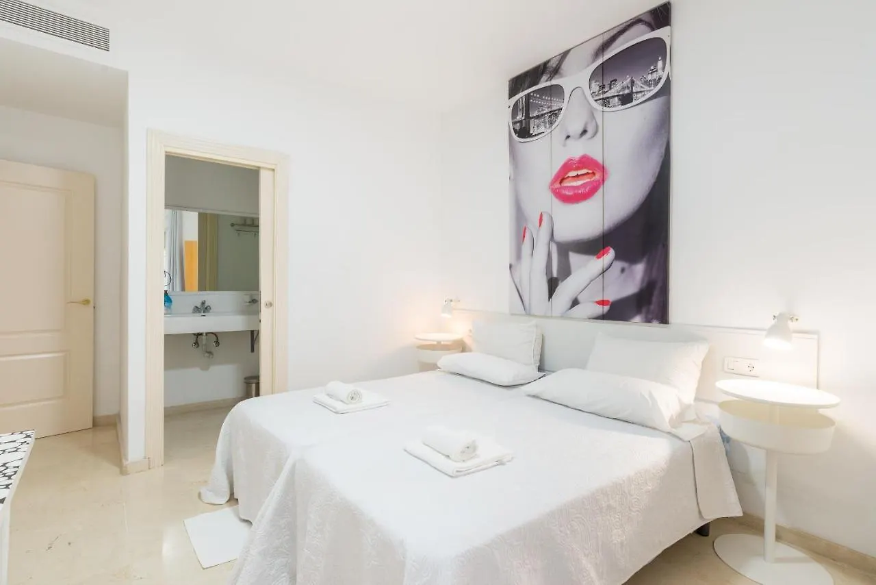 דירות מאלגה Gr1-Xl Apt For Big Groups-15Min On Foot To Old Town ספרד